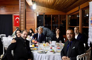 Başkan Deviren Gazeteciler İle Buluştu